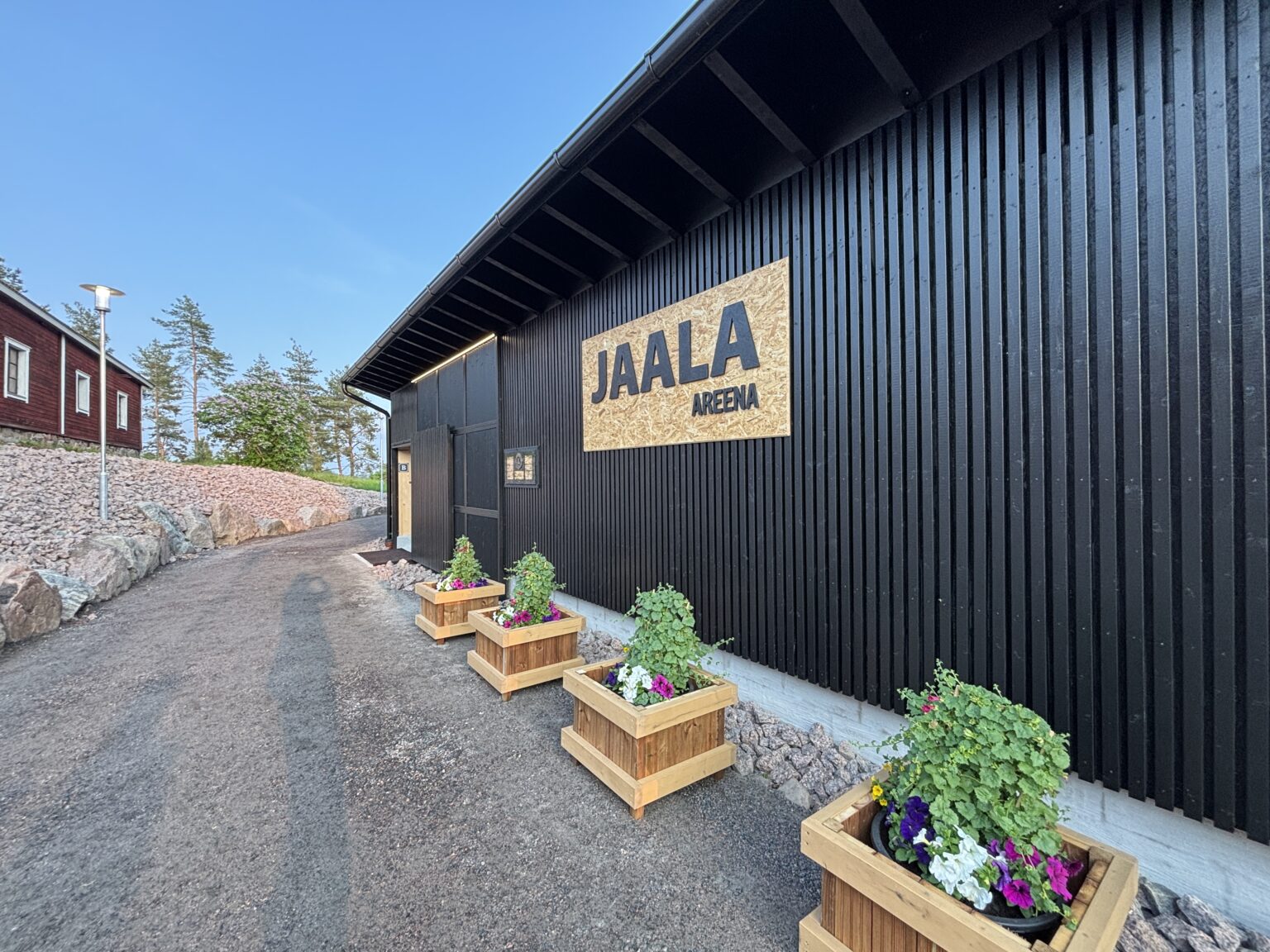 Jaala Areenan sisäänkäynti