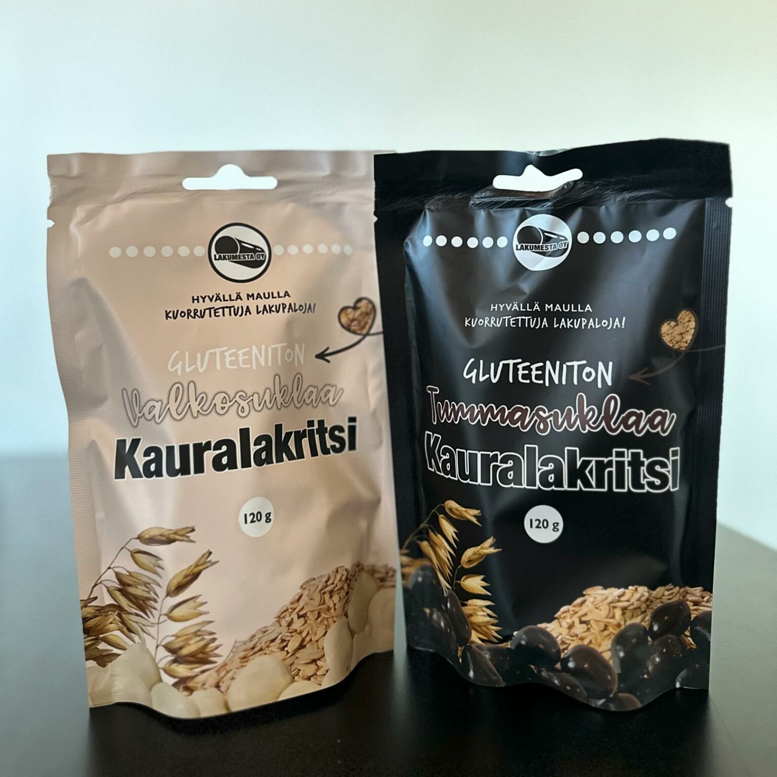 Lakumestasta löytyy aina tuoreet kotimaiset lakritsit.