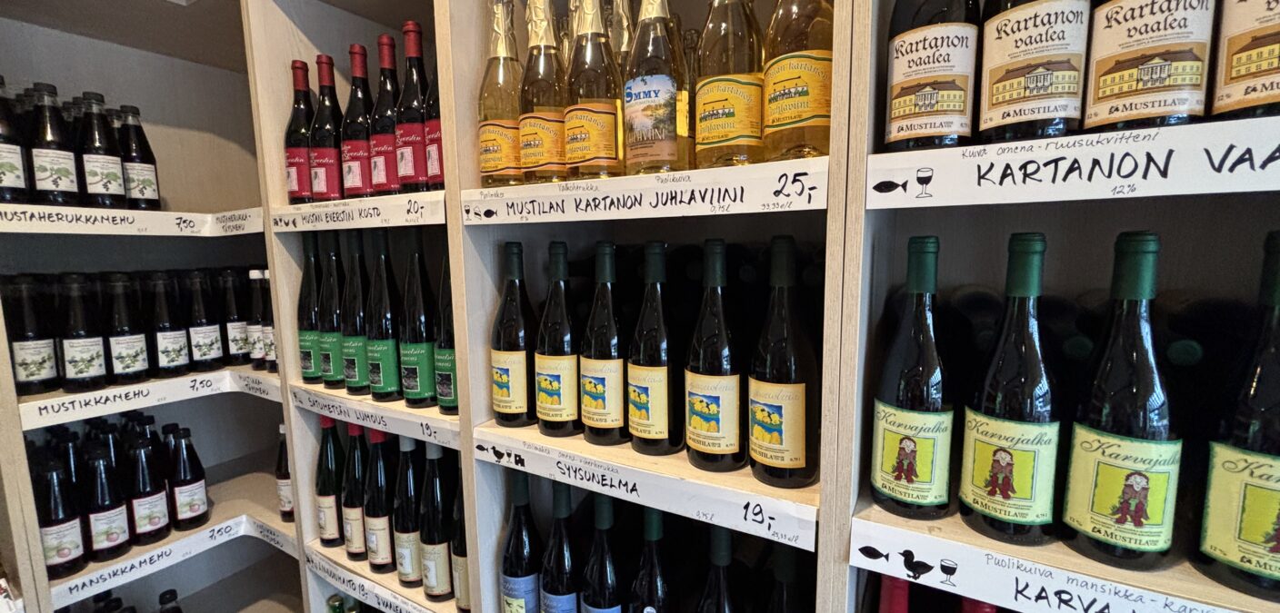 Paikallisia tuotteita Mustilassa