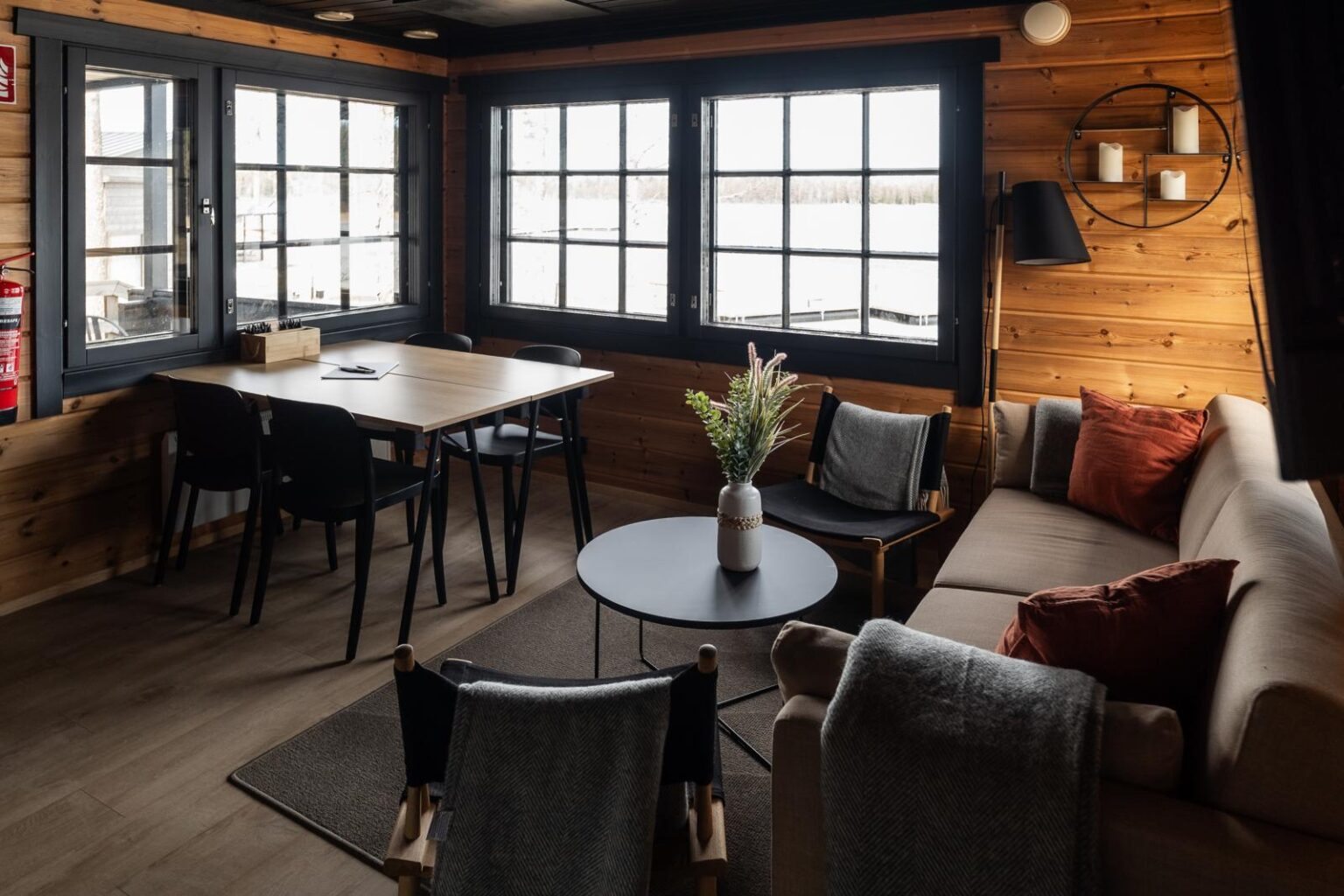 Tykkimäki Resort Riihi, takkatupa