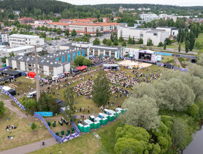 Ilmakuva Kuusankosken Sommelon rantapuistosta