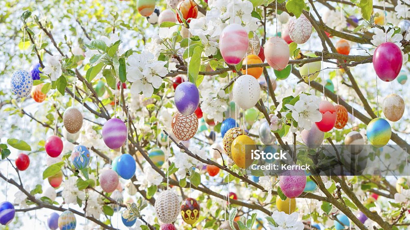 Virpomavitsoja, koristeina maalattuja pääsiäismuni