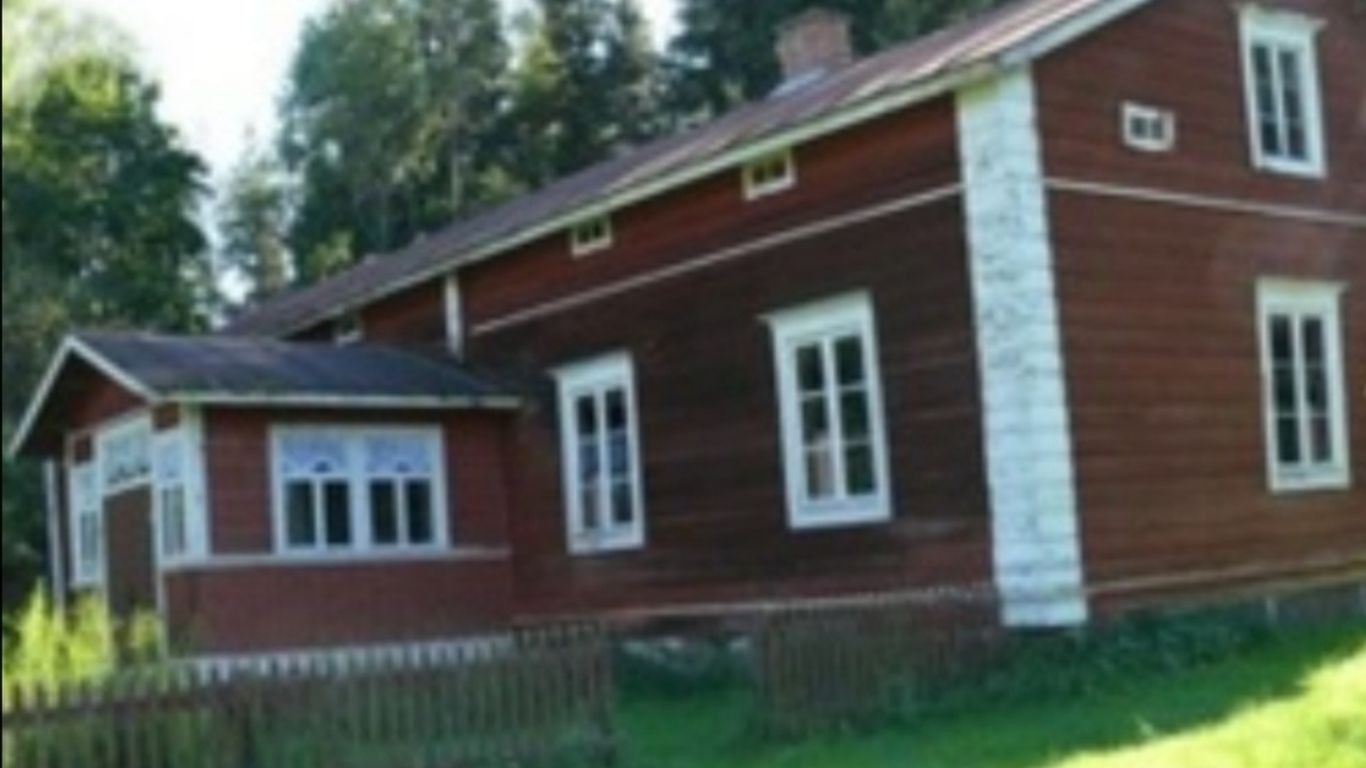 Vanha maalaistalo